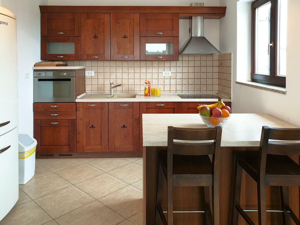Apartment Oliva Yourcroatiaholiday Премантура Екстериор снимка