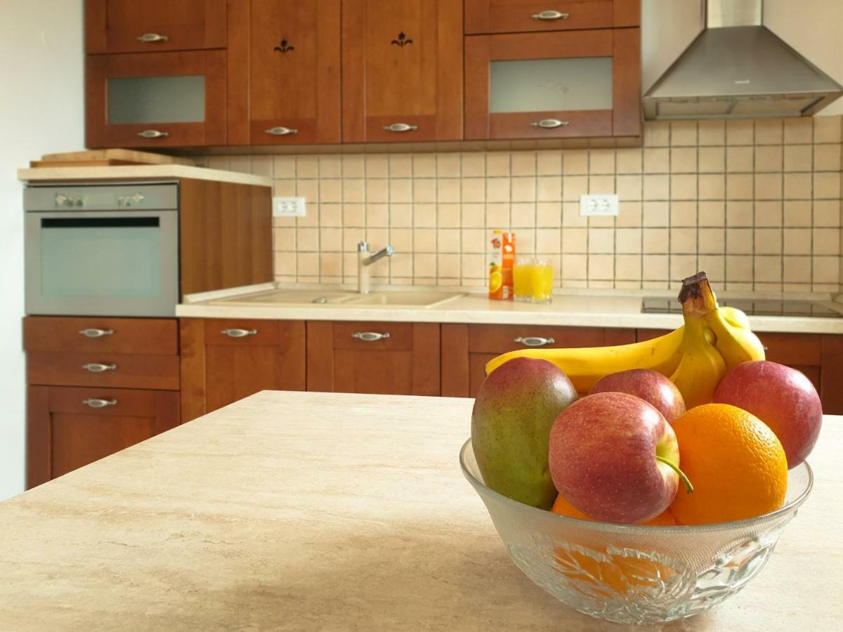 Apartment Oliva Yourcroatiaholiday Премантура Екстериор снимка
